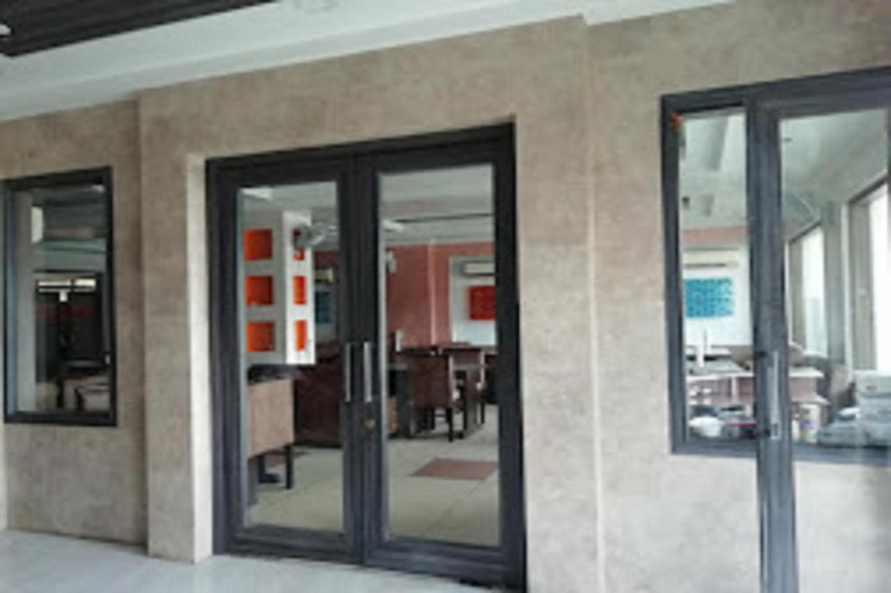 Hotel Park Regency Gorakhpur Exterior foto