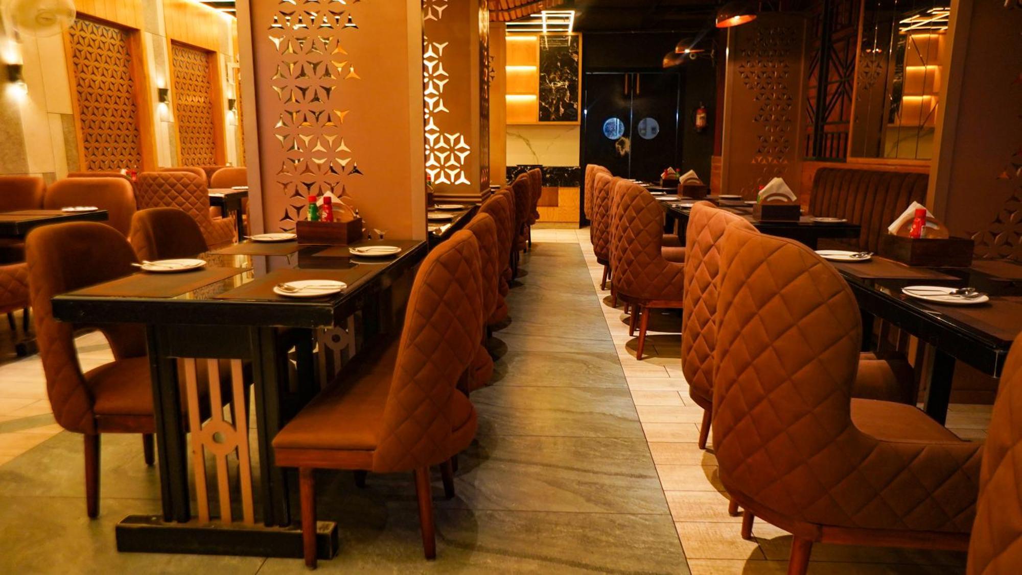 Hotel Park Regency Gorakhpur Exterior foto