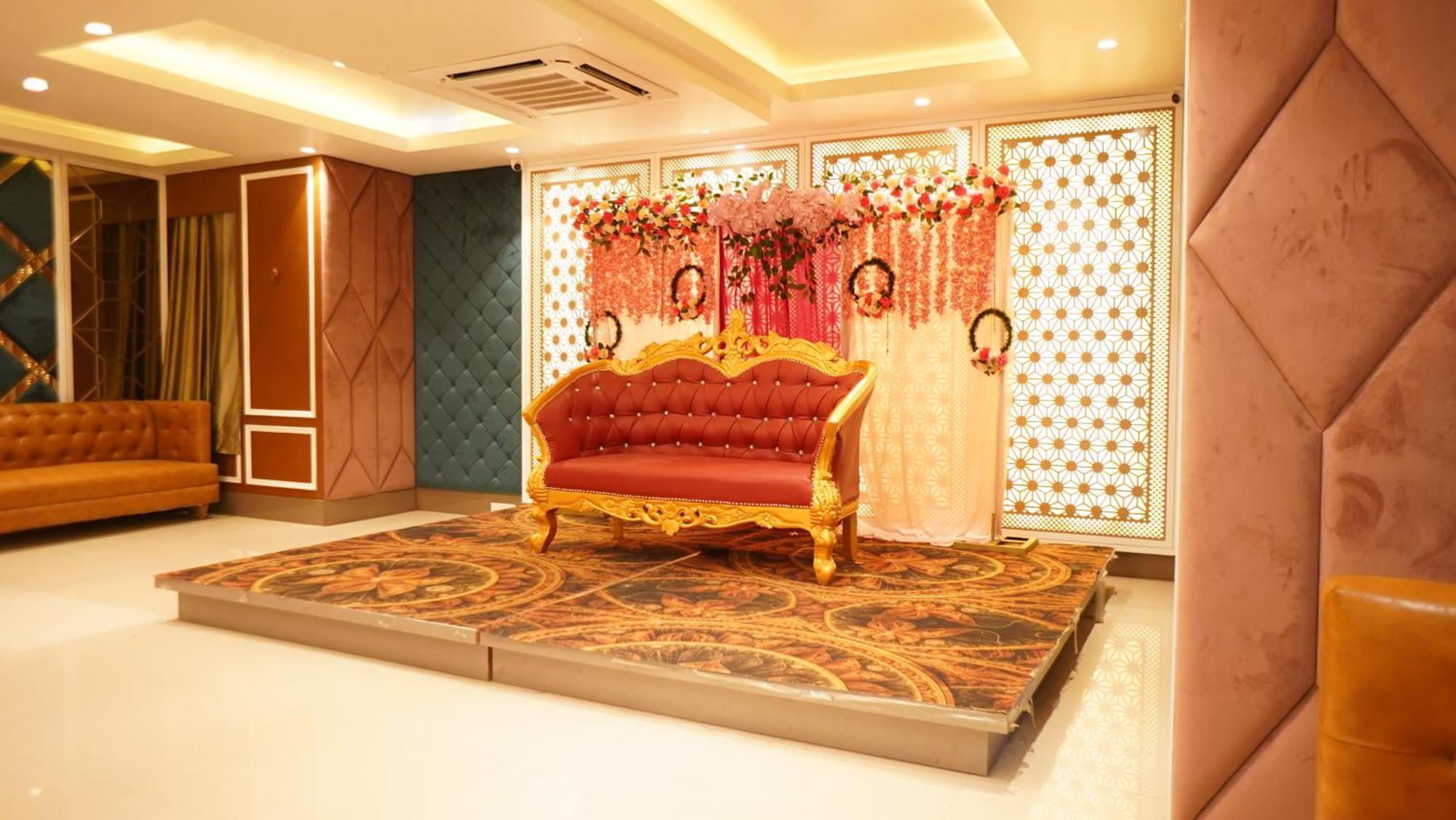 Hotel Park Regency Gorakhpur Exterior foto